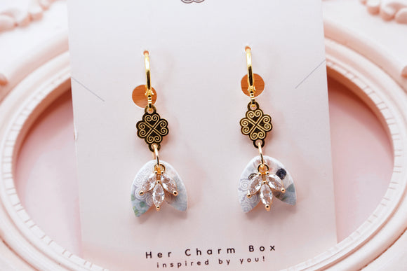 Sumire Earrings- Huggies/Threader