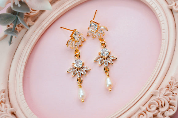 Snowdrop Earrings