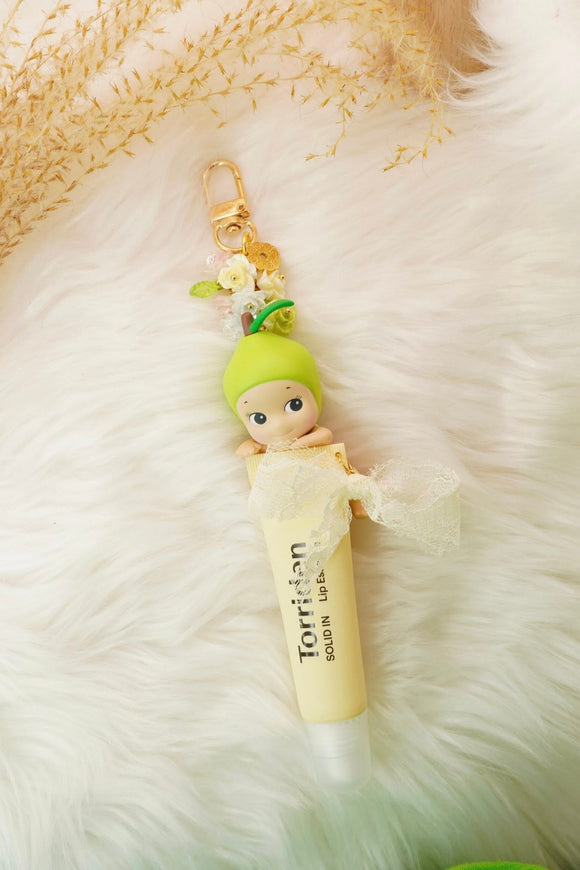 SONNY ANGEL - PEAR KEYCHAIN + TORRIDEN LIP ESSENCE