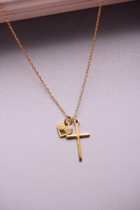 Jesus Loves Necklace -16 inches