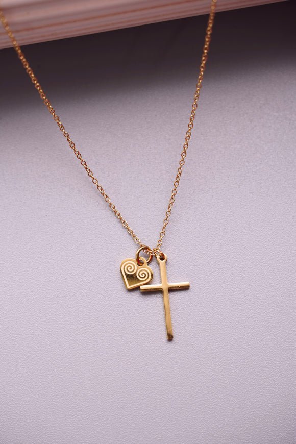Jesus Loves Necklace -16 inches