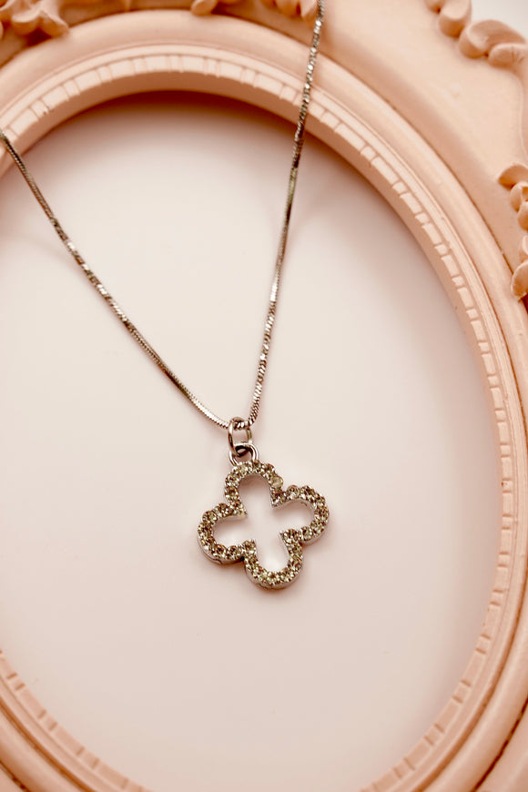 Silver Clover Necklace