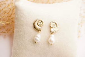 Seashell Drop Pearl Earrings