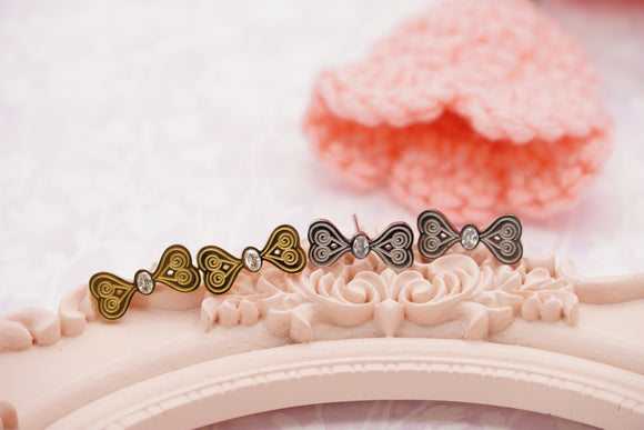 Ram Bow Studs